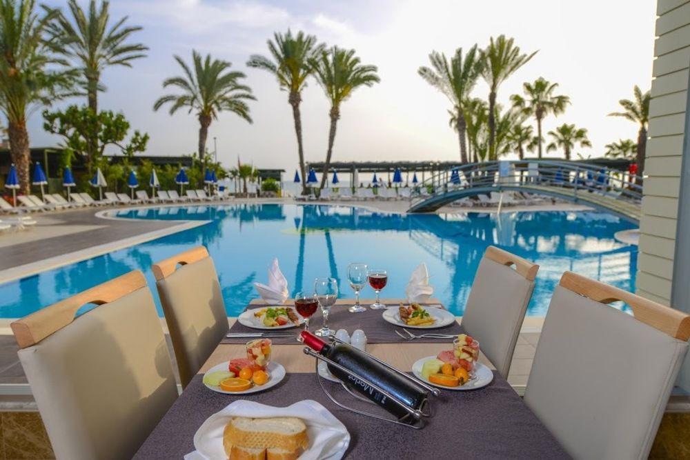 Sandy Beach Hotel 시데 외부 사진